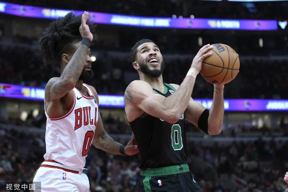 的球迷不禁 的球迷不禁