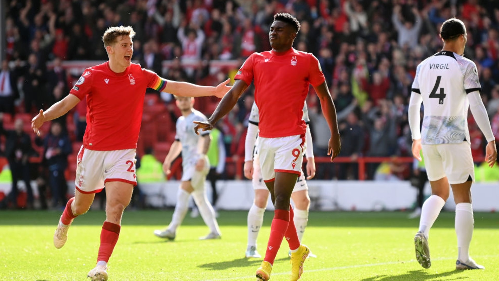 人员短缺 人员短缺