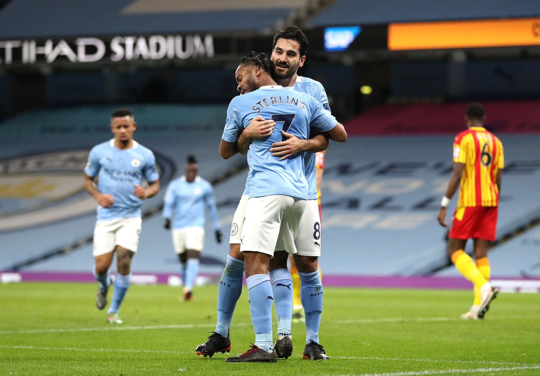 极的化学反 极的化学反